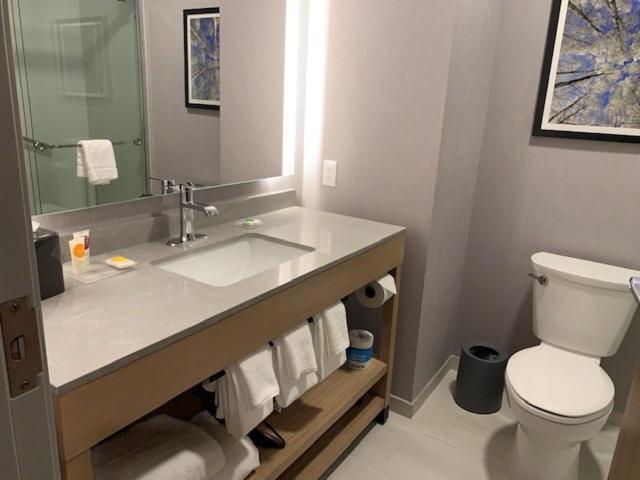 Hyatt Place Fairbanks Bagian luar foto