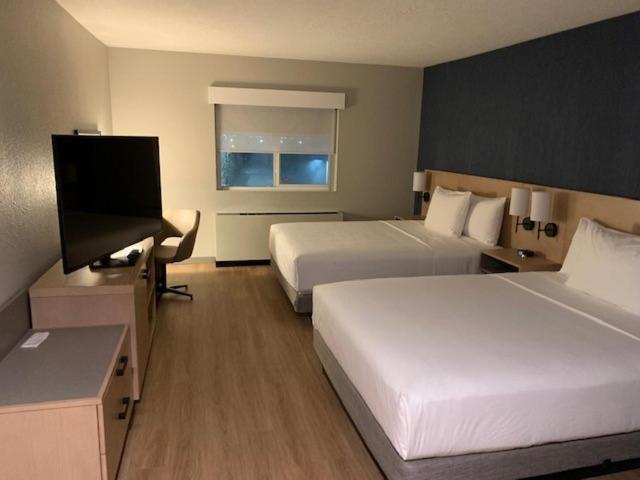 Hyatt Place Fairbanks Bagian luar foto