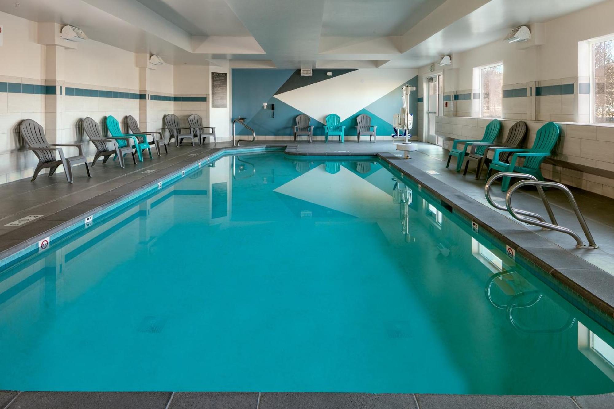 Hyatt Place Fairbanks Bagian luar foto
